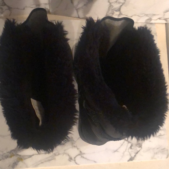 London Fog Weatherproof “Andrea” boots w/Faux Fur - Picture 4 of 8